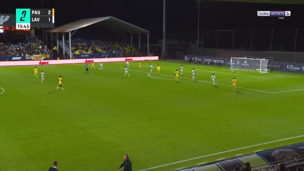 Ligue 2: Pau FC vs Laval